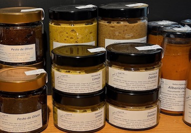 Mustards, pesto, sauces and chutney - many from our own production (Pollença / Mallorca)